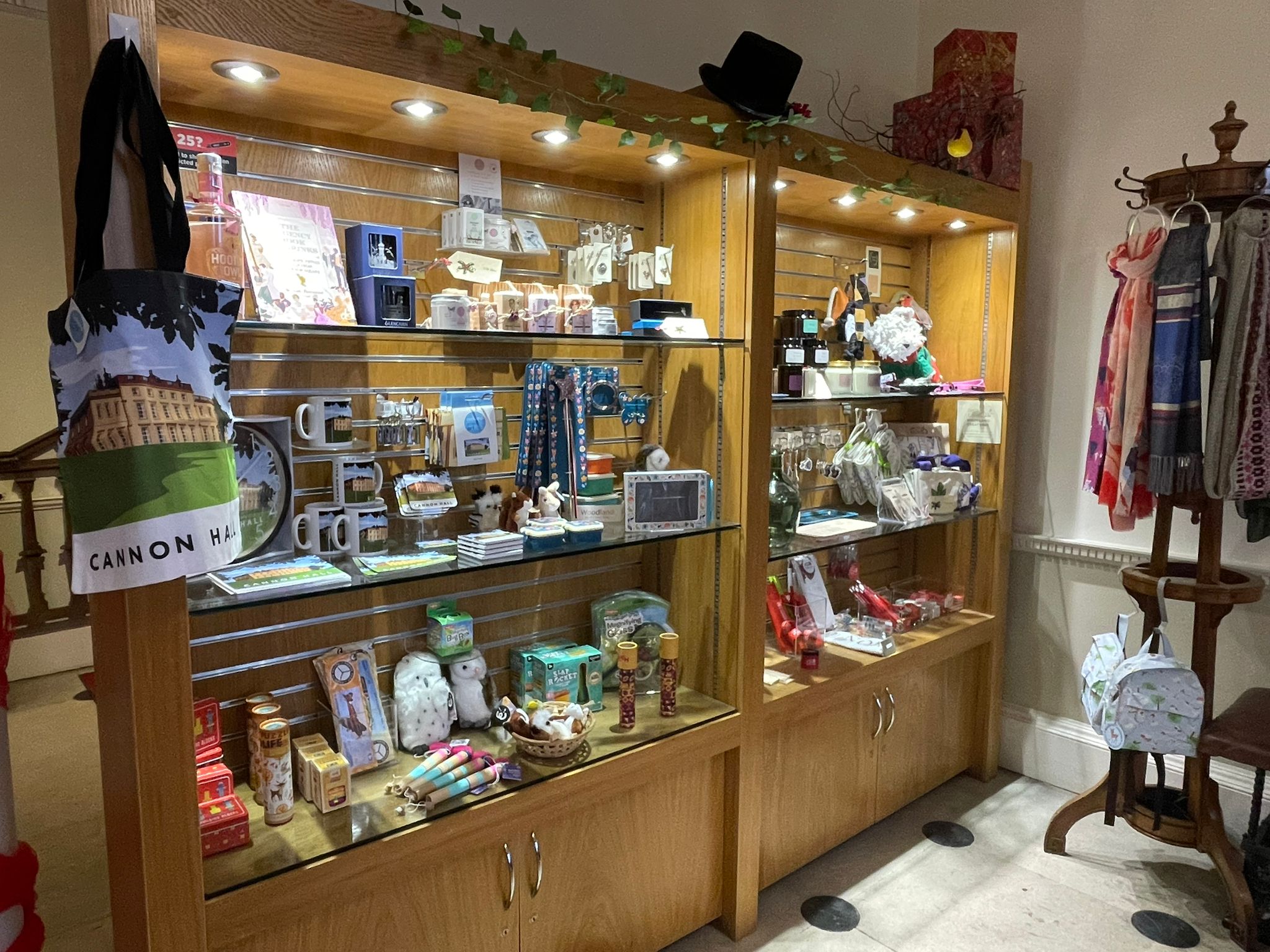 Christmas Shopping Made Easy 