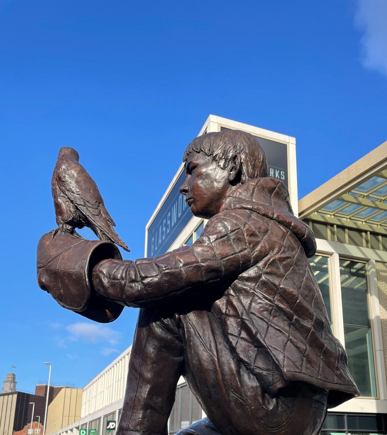 Celebrating Kes: A Leicester Square Tribute to Billy Casper 